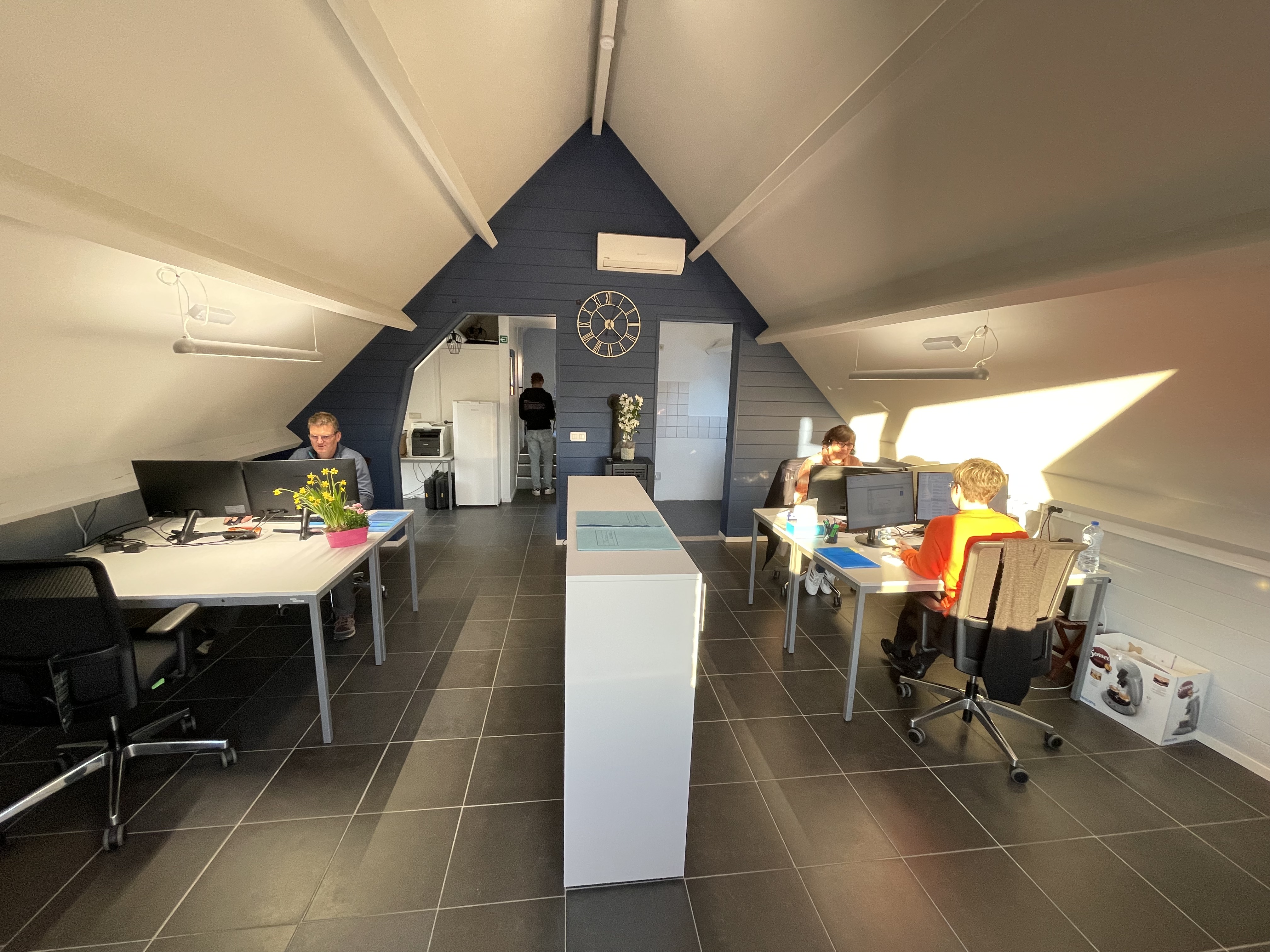 Bureau individuel - salle de réunion